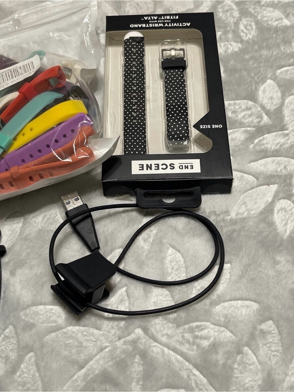Fitbit - Picture 4 of 5